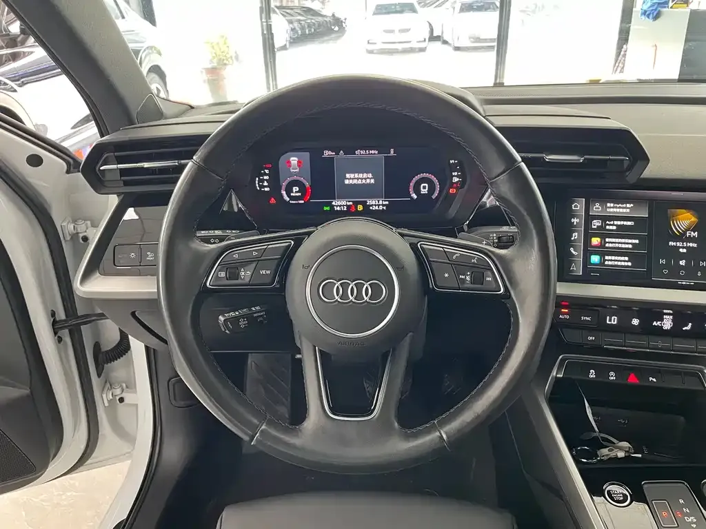 Audi A3 — фото 7