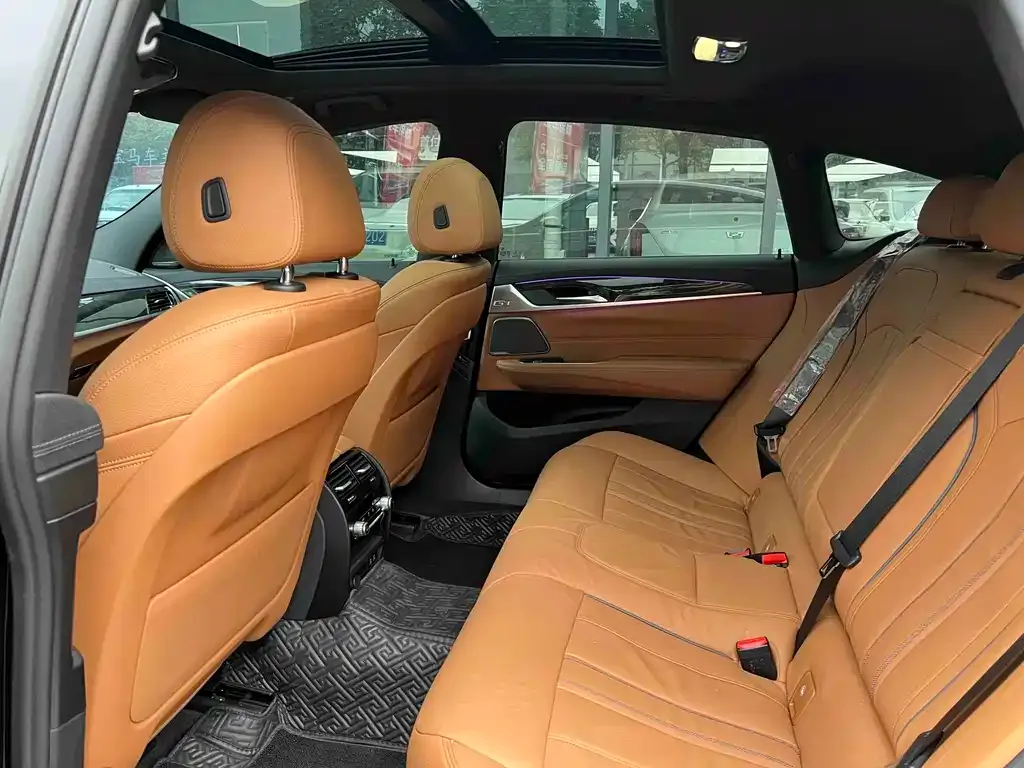 BMW 6 Series GT — фото 2