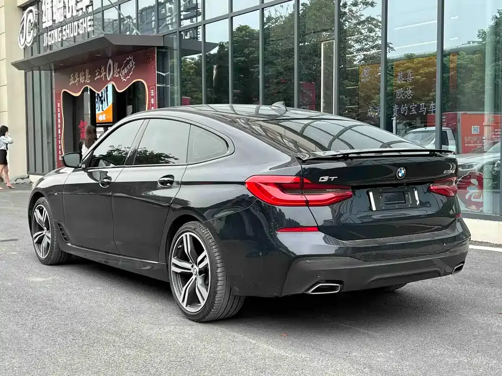 BMW 6 Series GT — фото 8