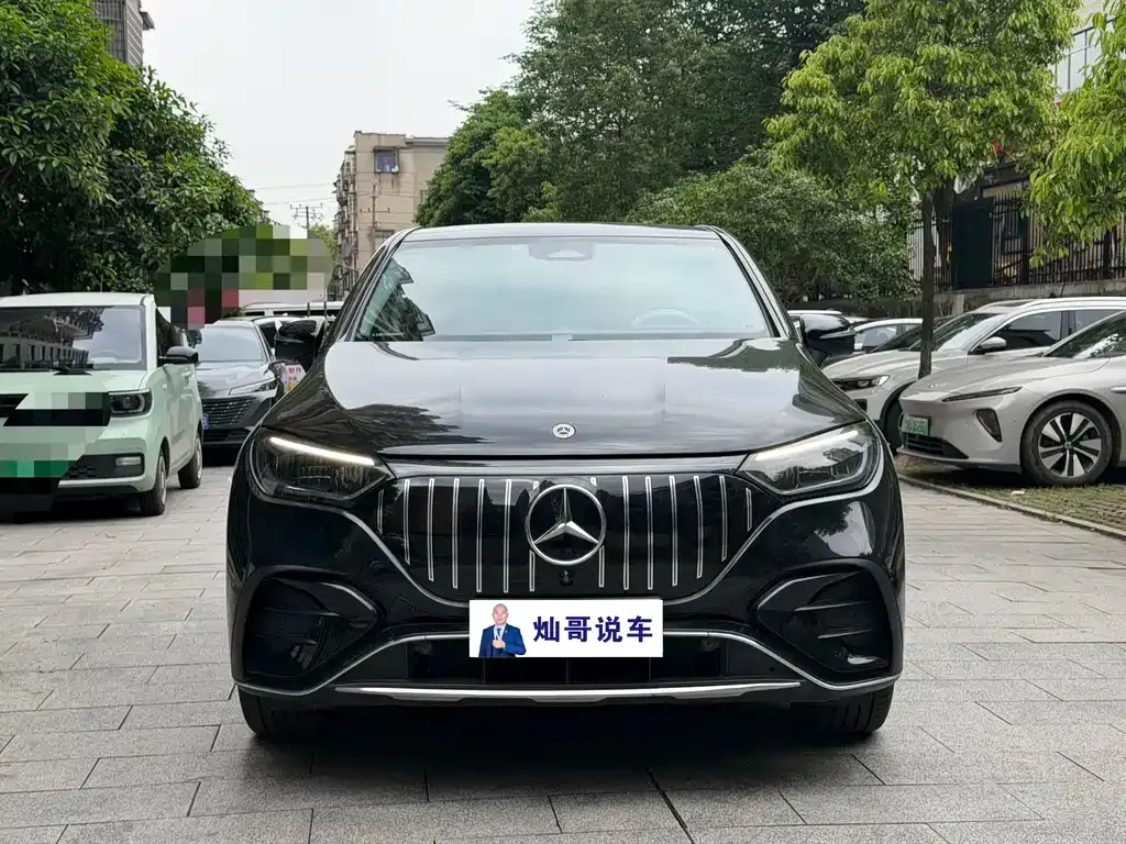 Mercedes-Benz EQE SUV 2023 из CN, фото 4