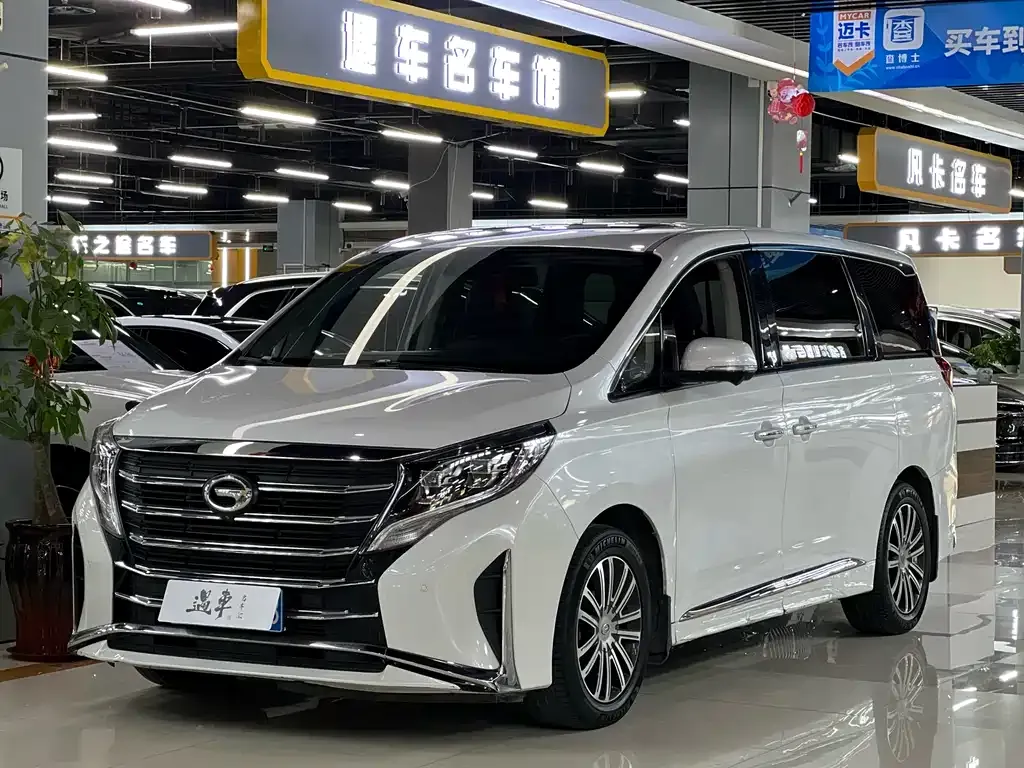 GAC Motor Trumpchi M8 — фото 1