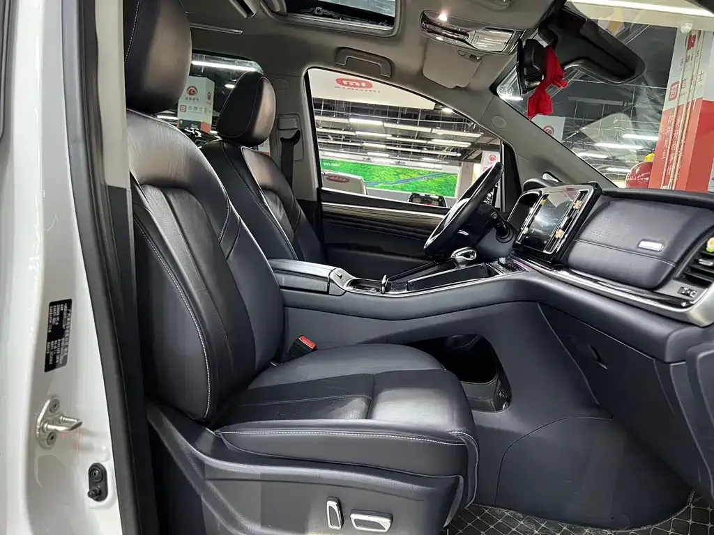 GAC Motor Trumpchi M8 — фото 9