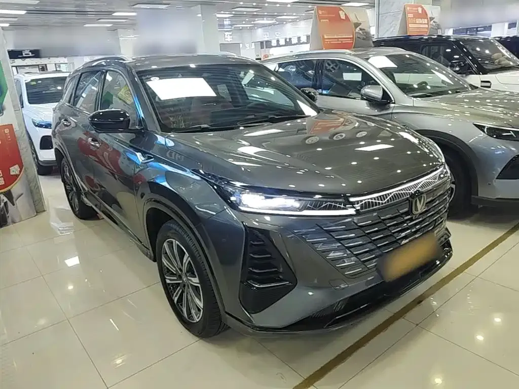 Changan CS75PLUS — фото 6