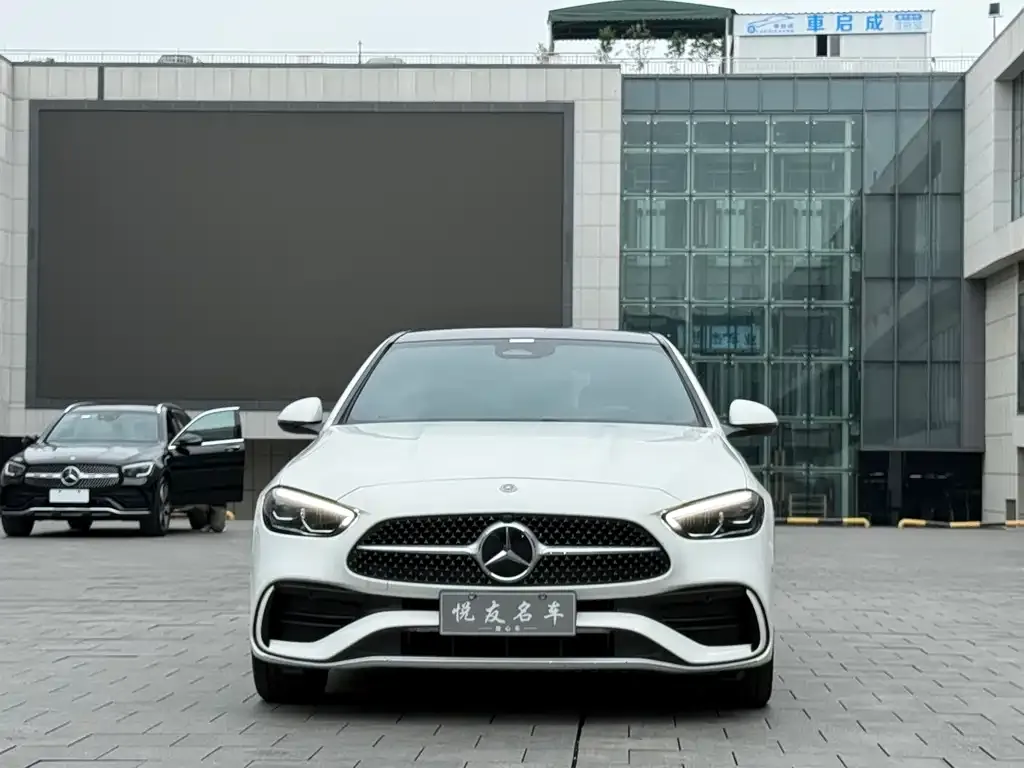 Mercedes-Benz C-Class — фото 10