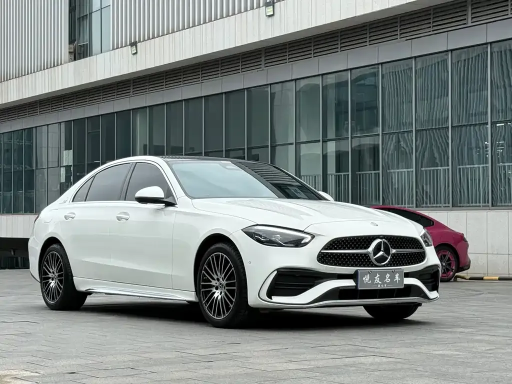 Mercedes-Benz C-Class — фото 7