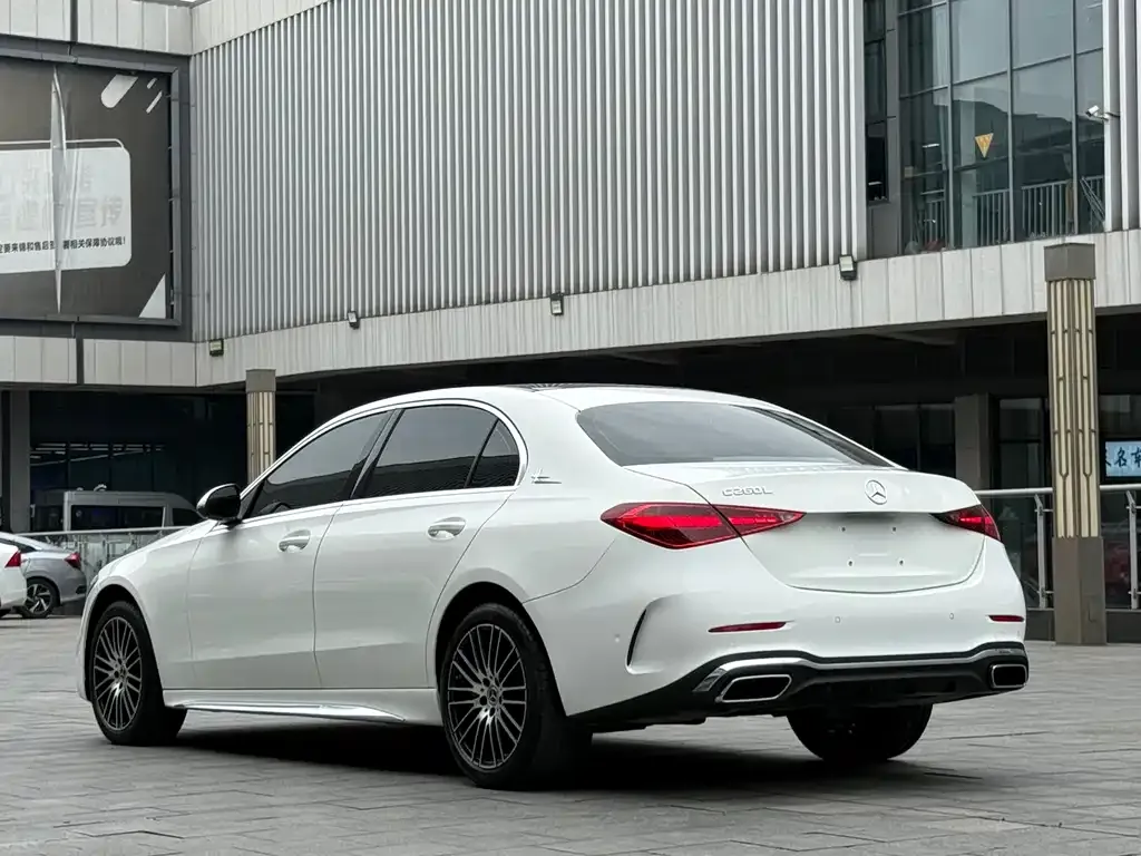 Mercedes-Benz C-Class — фото 4