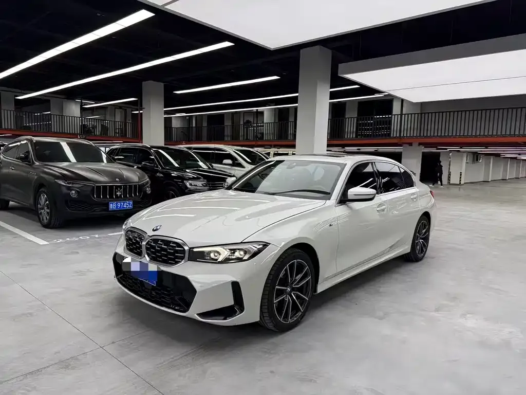 BMW 3 Series — фото 1