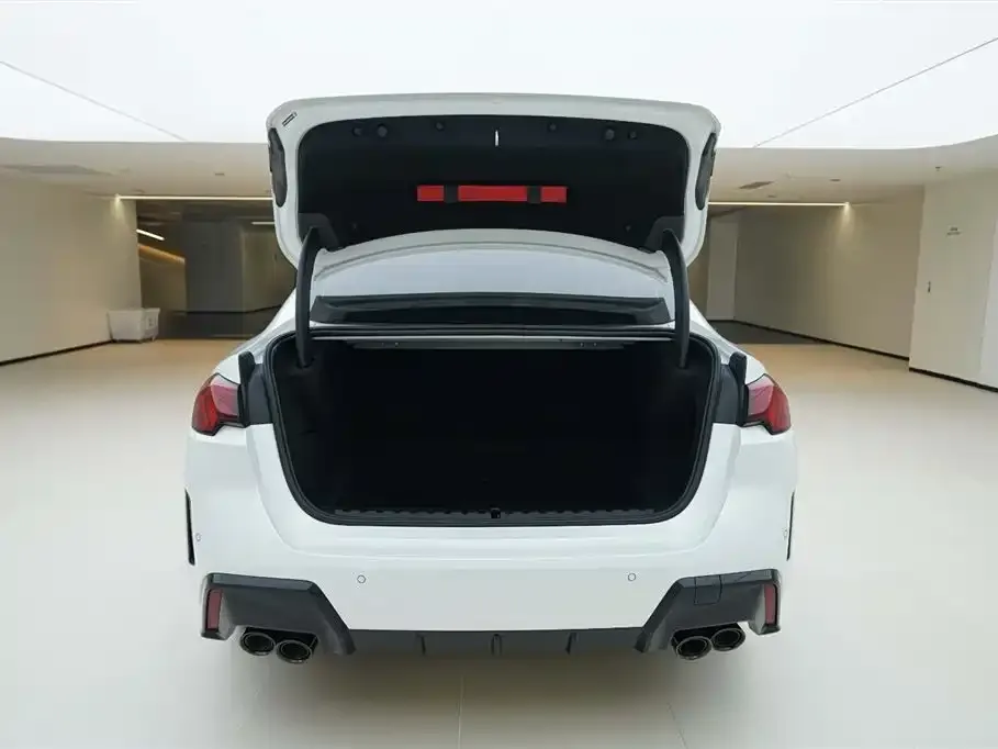 BMW M235L 2025 из CN, фото 8