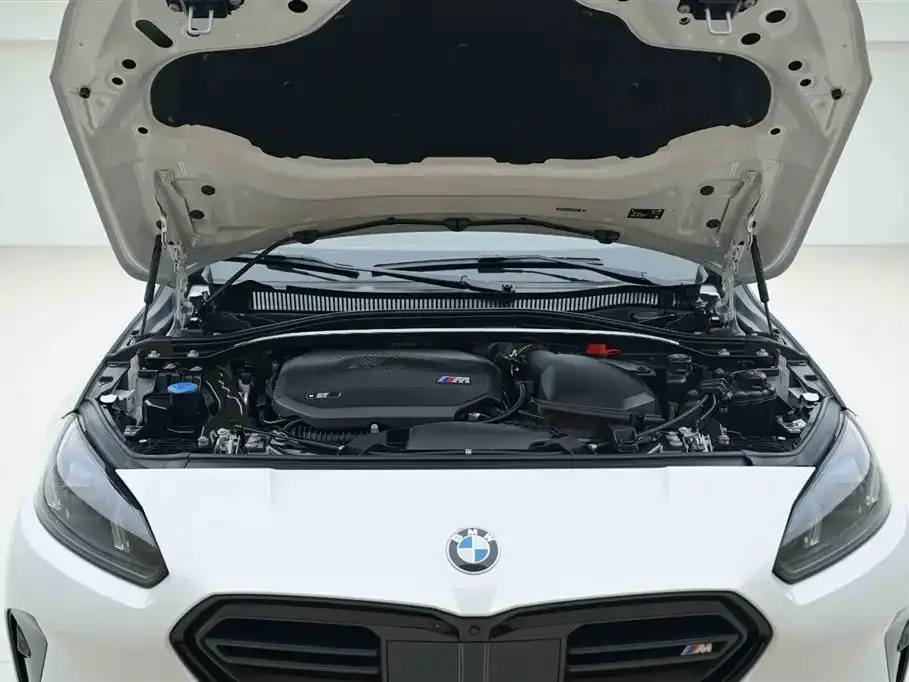 BMW M235L 2025 из CN, фото 10