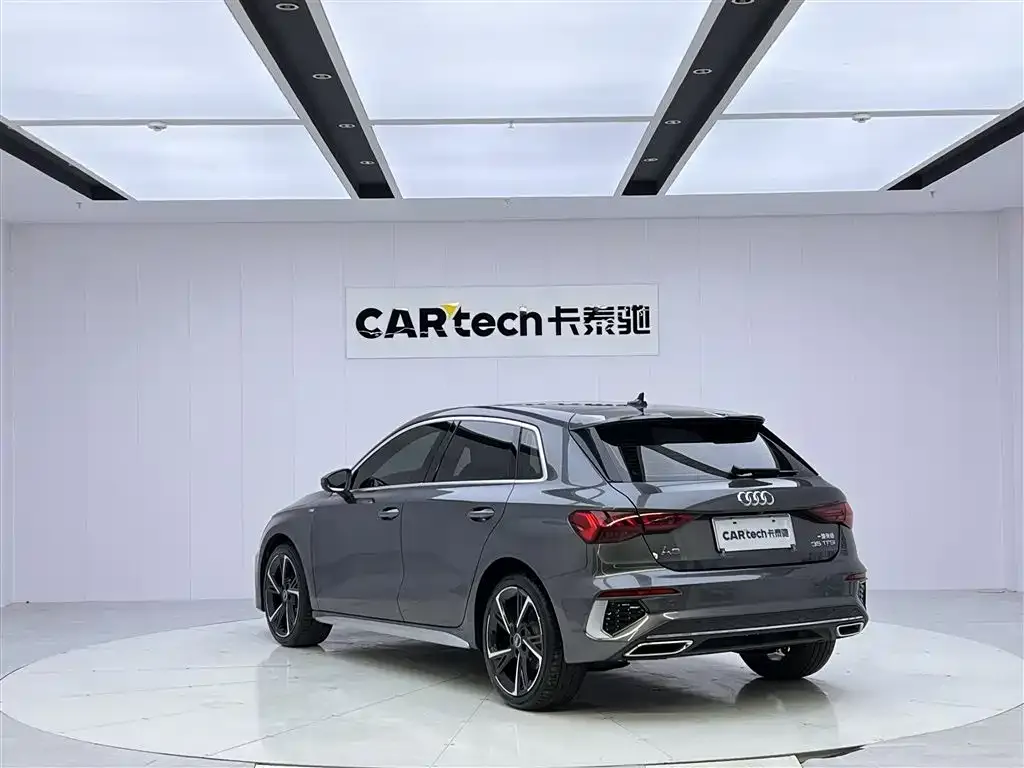 Audi A3 2024 из CN, фото 8