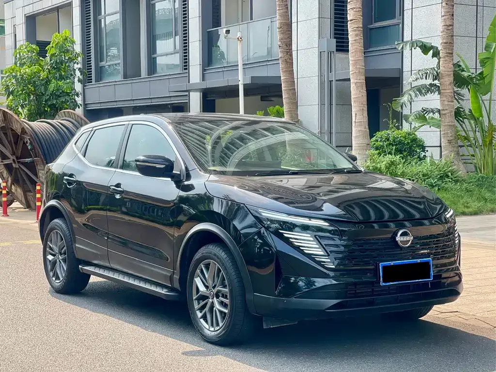 Nissan Qashqai — фото 4