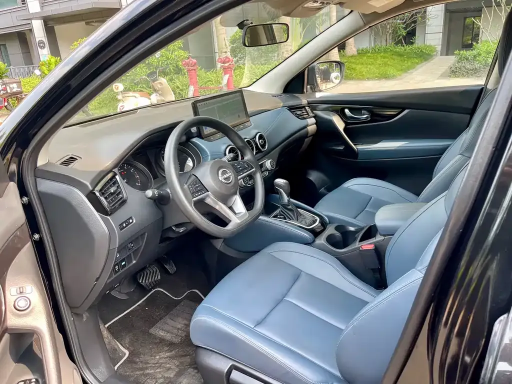 Nissan Qashqai — фото 2