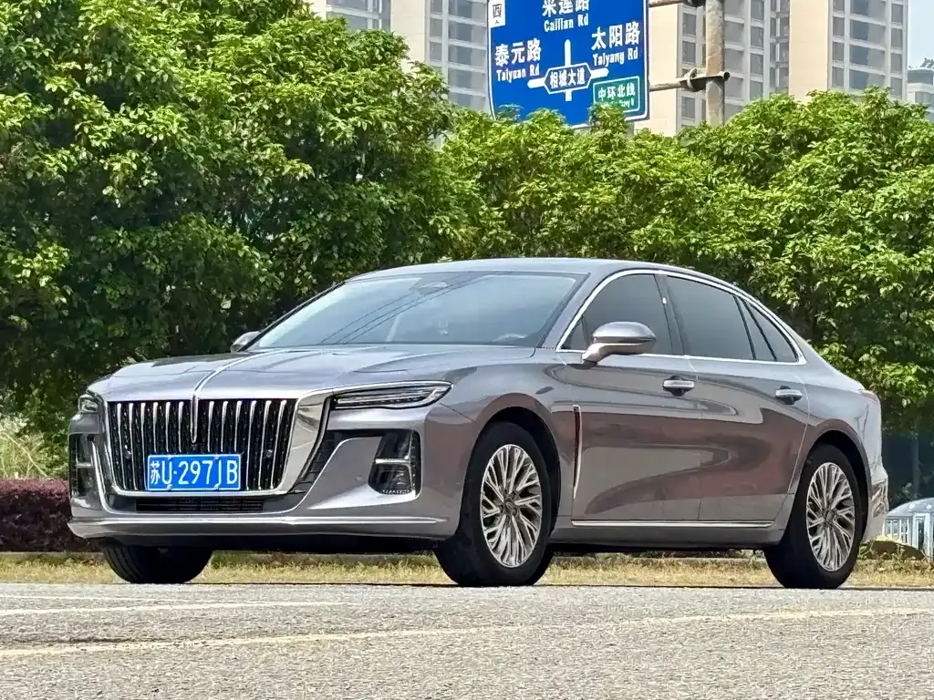 Hongqi H5 — фото 10