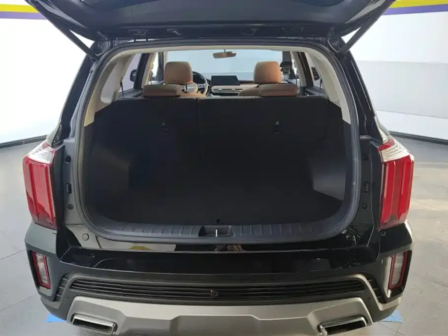 Kia Sportage — фото 9