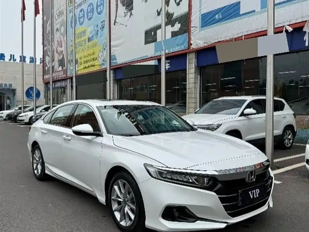 Honda Accord — фото 6