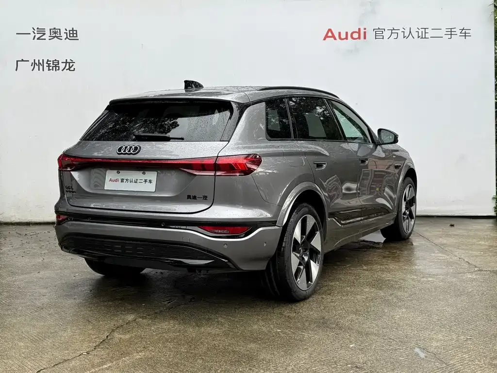 Audi Q6L e-tron — фото 4