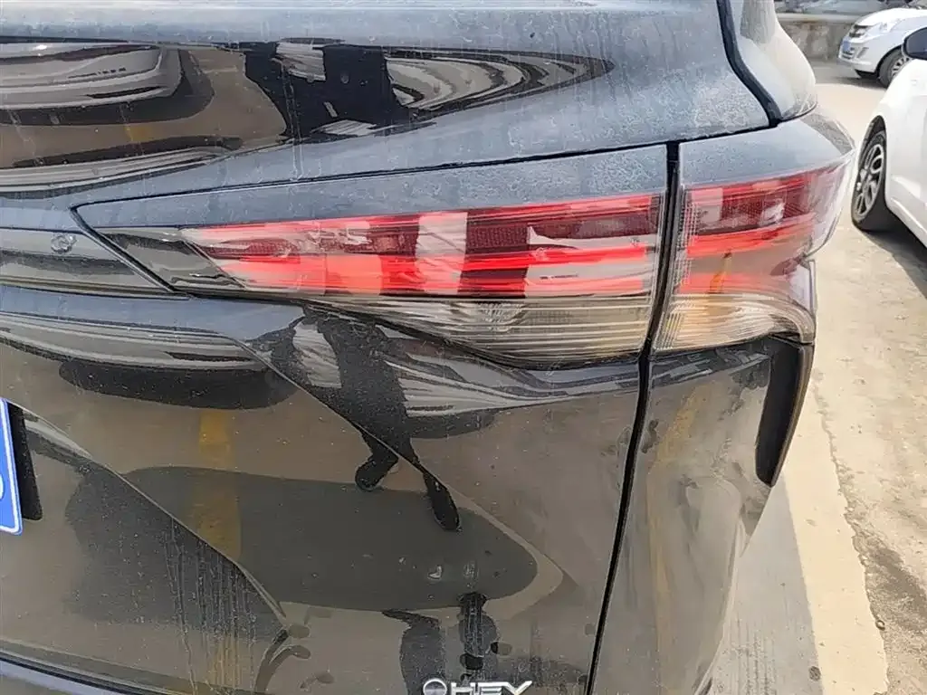Toyota Granvia 2024 из CN, фото 4