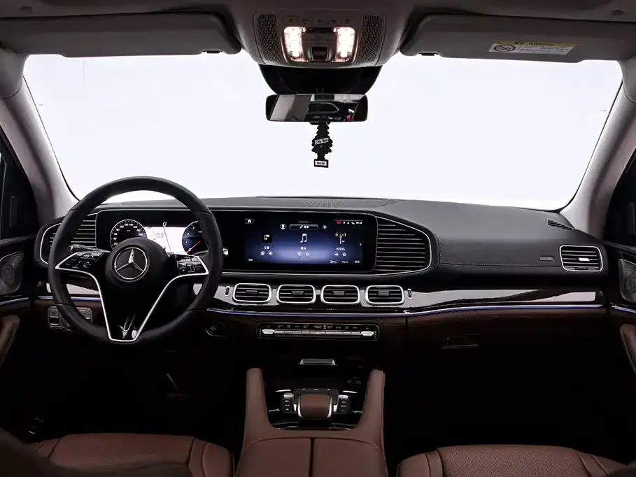Mercedes-Benz GLE — фото 7