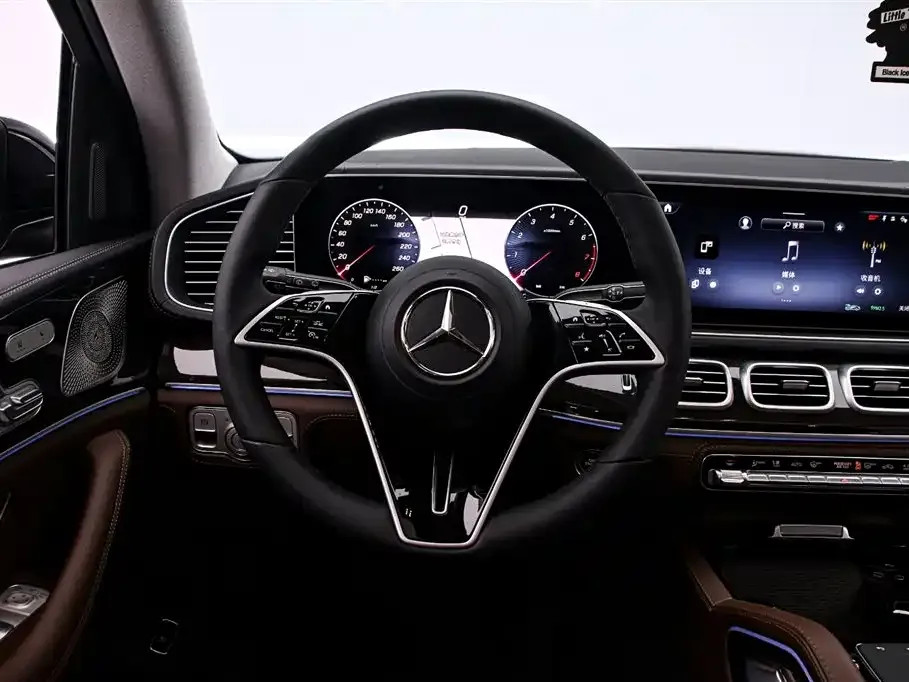 Mercedes-Benz GLE — фото 5