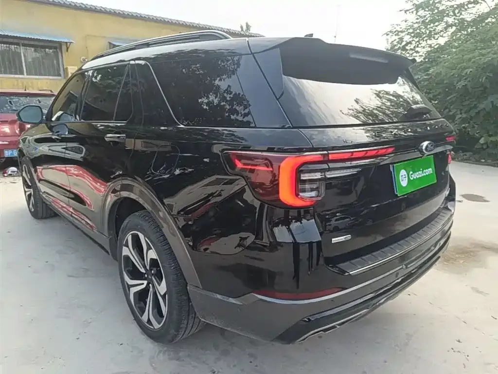 Ford Explorer 2022 из CN, фото 8