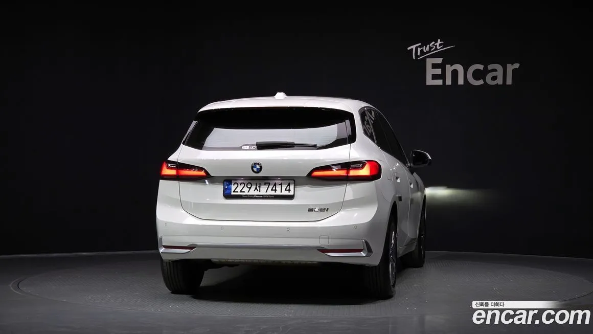 BMW 2-Series 2024 из KR, фото 8