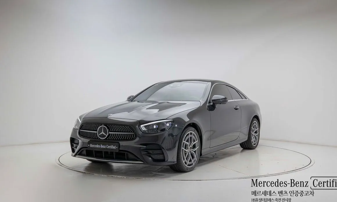 Mercedes-Benz E-Class — фото 1