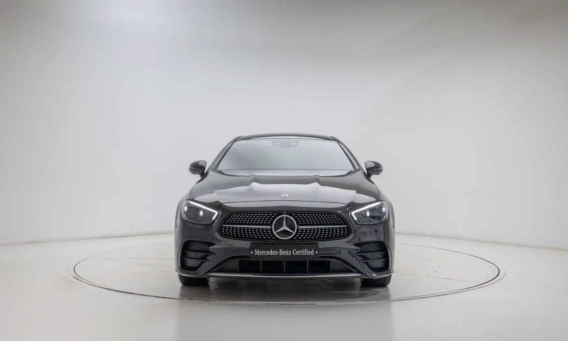 Mercedes-Benz E-Class — фото 3