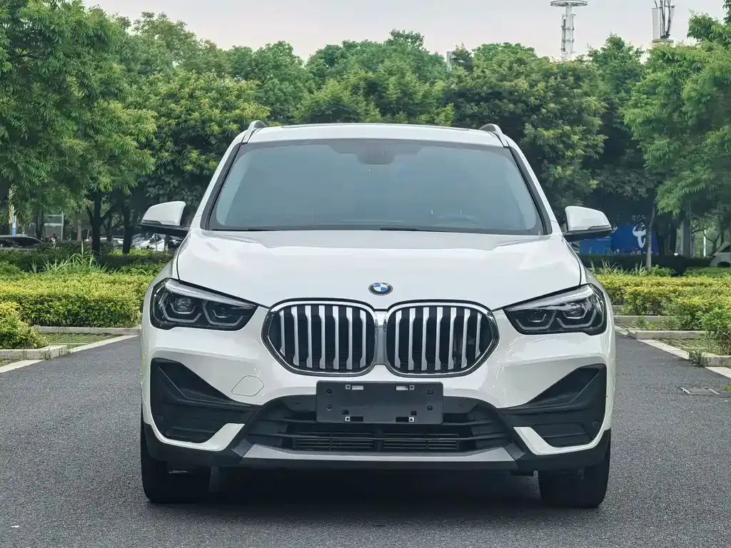 BMW X1 — фото 4