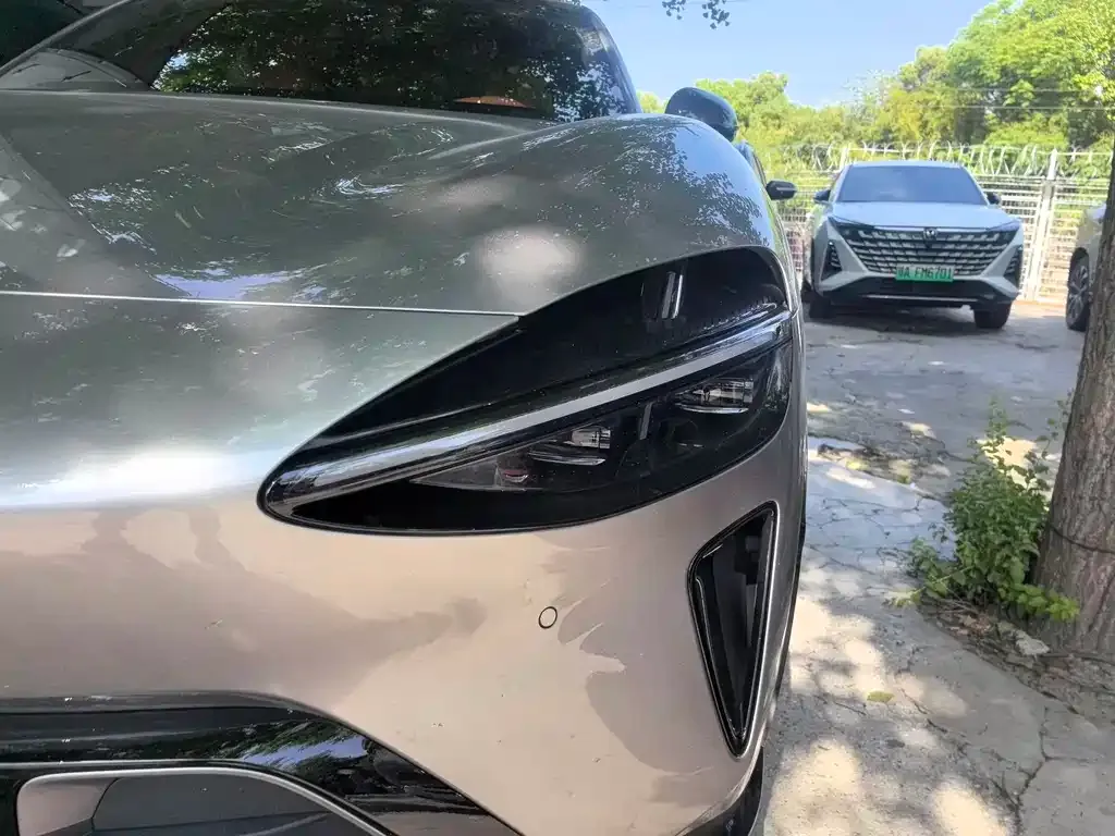 Xiaomi YU7 — фото 8
