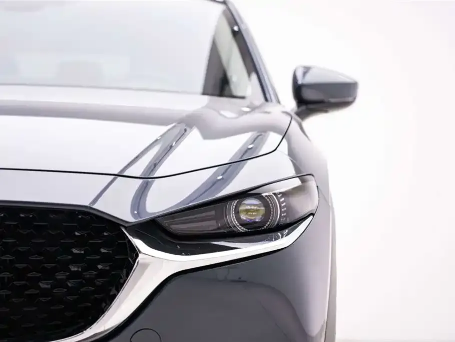 Mazda CX-30 — фото 9