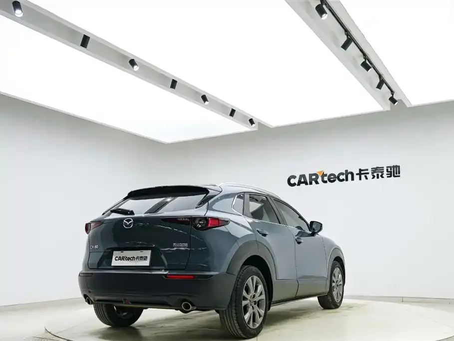 Mazda CX-30 — фото 4