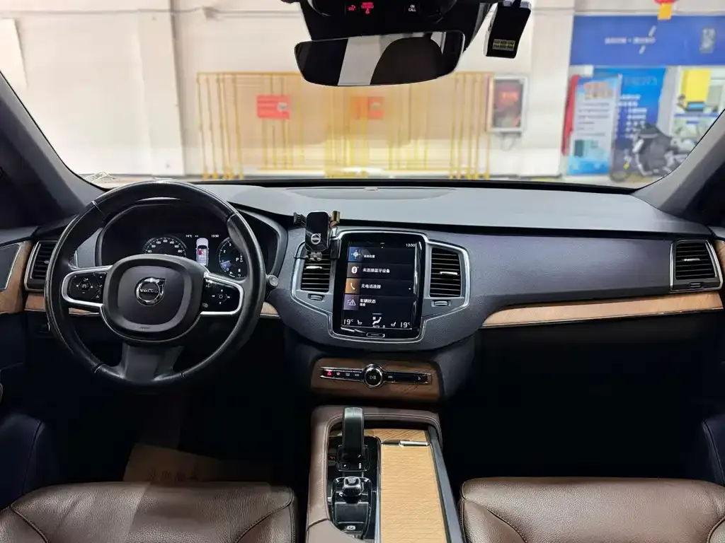 Volvo XC90 2021 из CN, фото 7