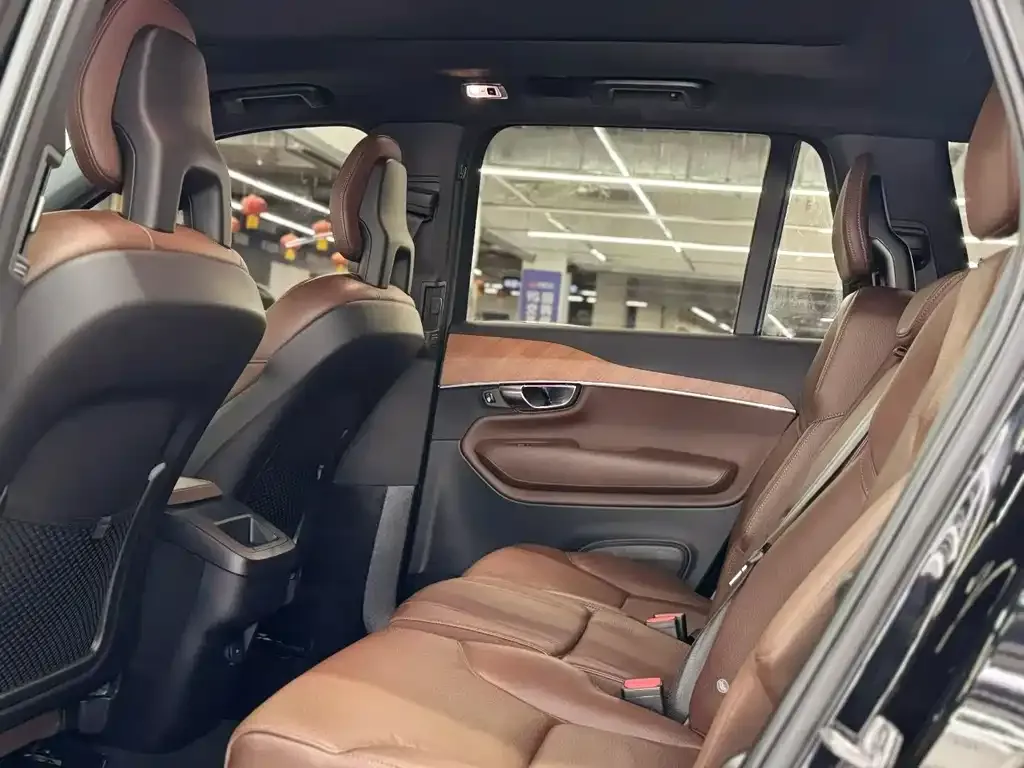 Volvo XC90 2021 из CN, фото 5
