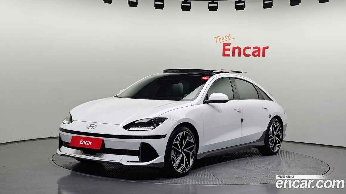 Hyundai Ioniq6 — фото 1
