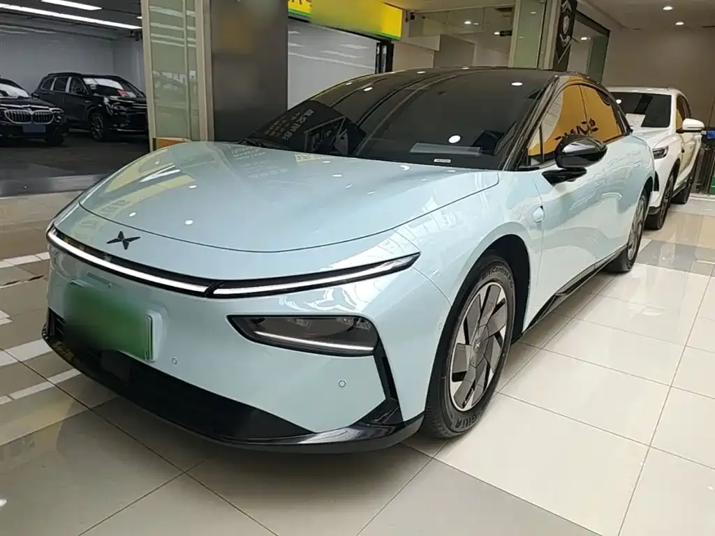 XPeng P7+ — фото 1
