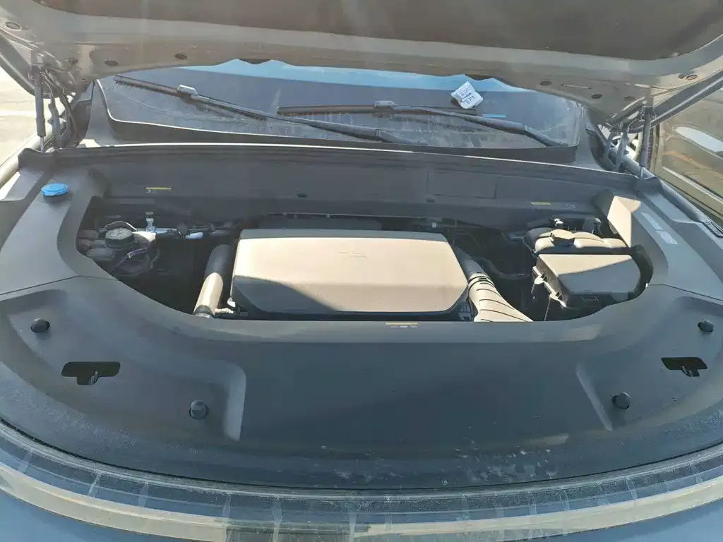 Li Auto L8 2025 из CN, фото 5