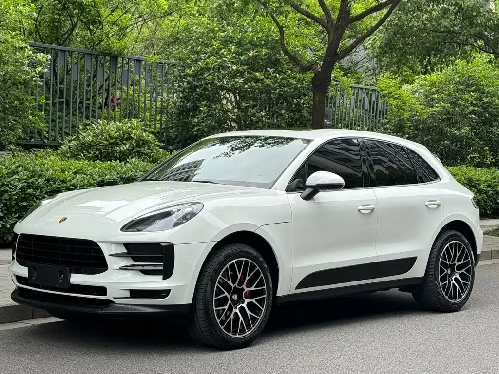 Porsche Macan — фото 1
