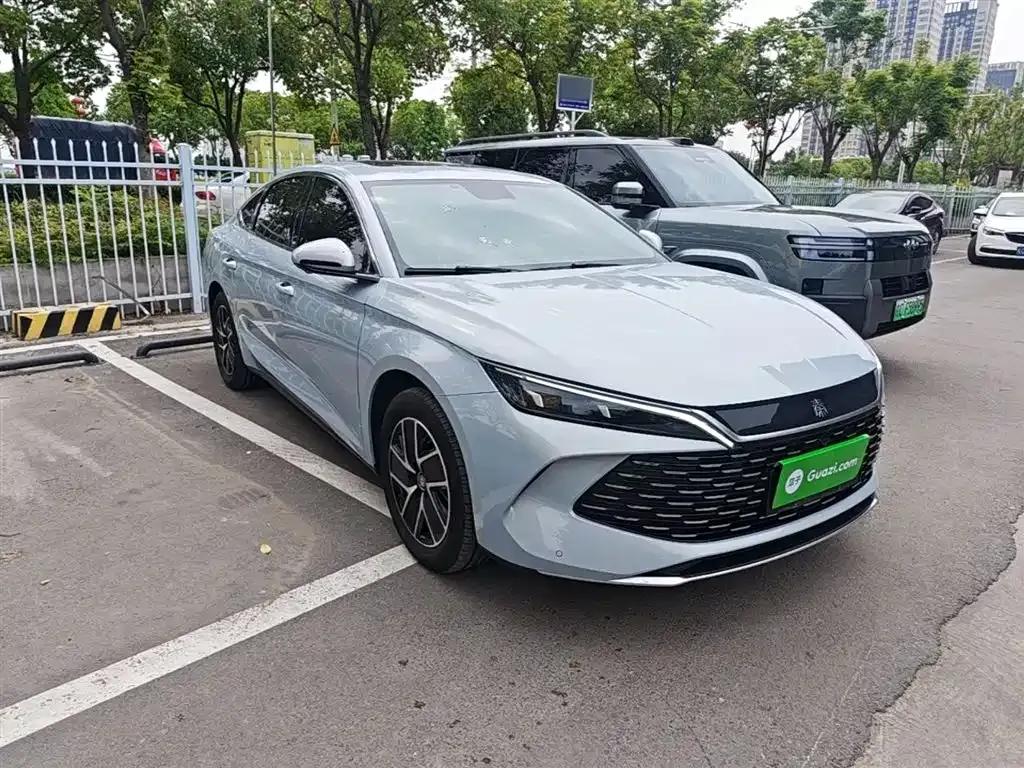 BYD Qin L — фото 10
