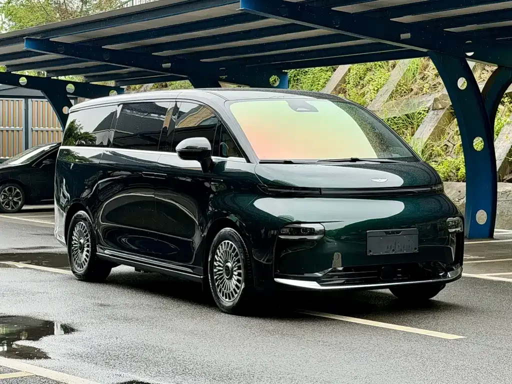 Geely Yizhen L380 2025 из CN, фото 8