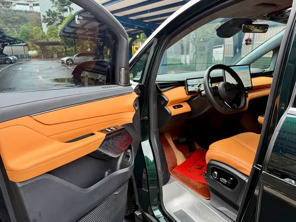 Geely Yizhen L380 2025 из CN, фото 9
