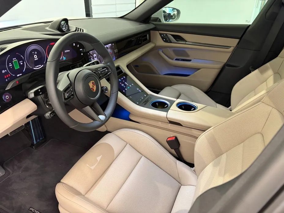 Porsche Taycan 2026 из KR, фото 8