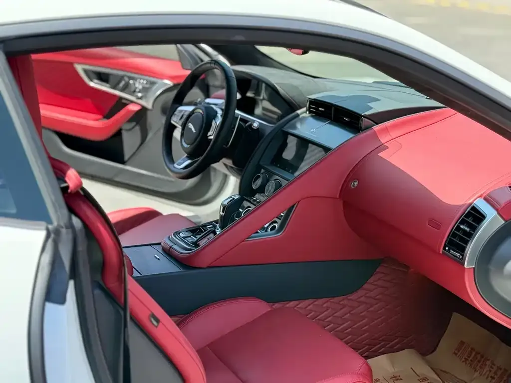 Jaguar F-TYPE 2021 из CN, фото 9