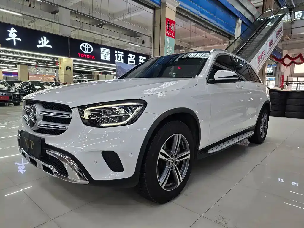 Mercedes-Benz GLC — фото 1