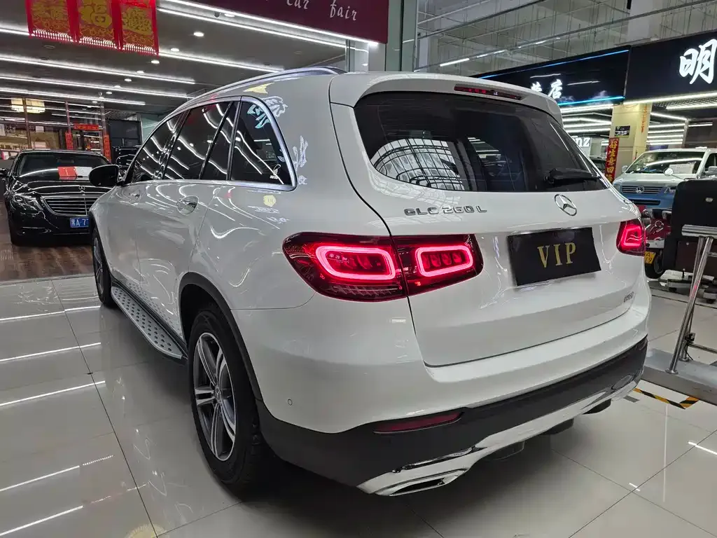 Mercedes-Benz GLC — фото 10