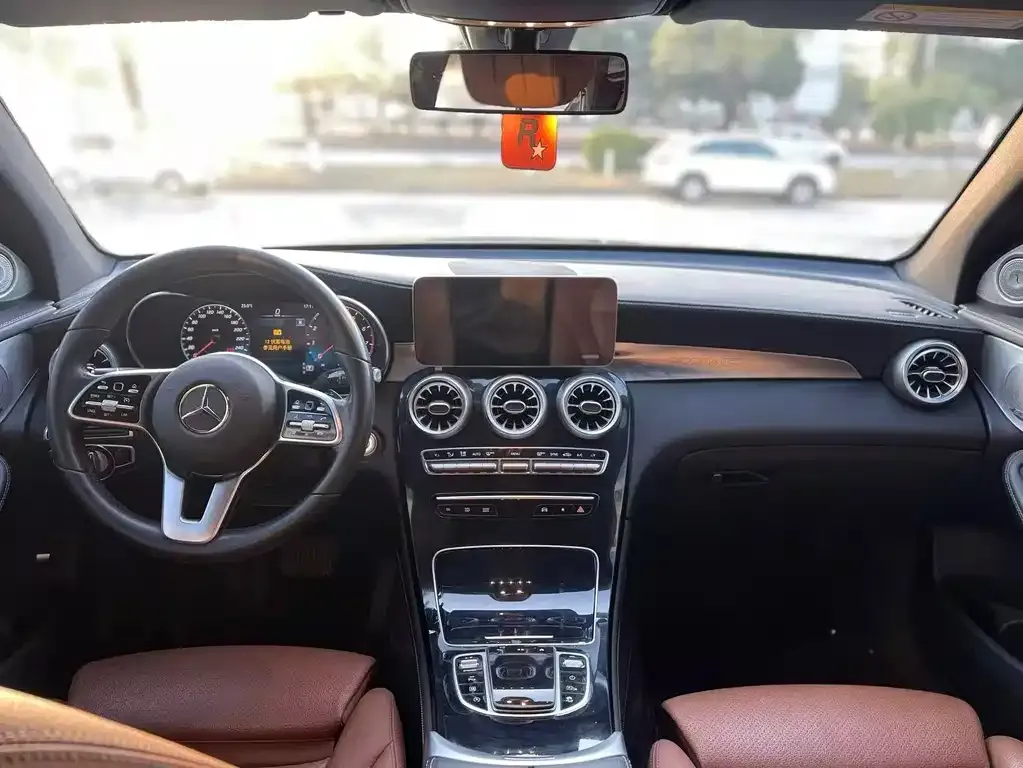 Mercedes-Benz GLC 2021 из CN, фото 2