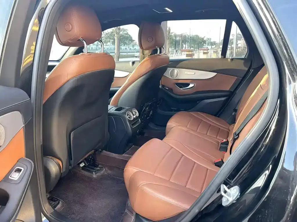 Mercedes-Benz GLC 2021 из CN, фото 3