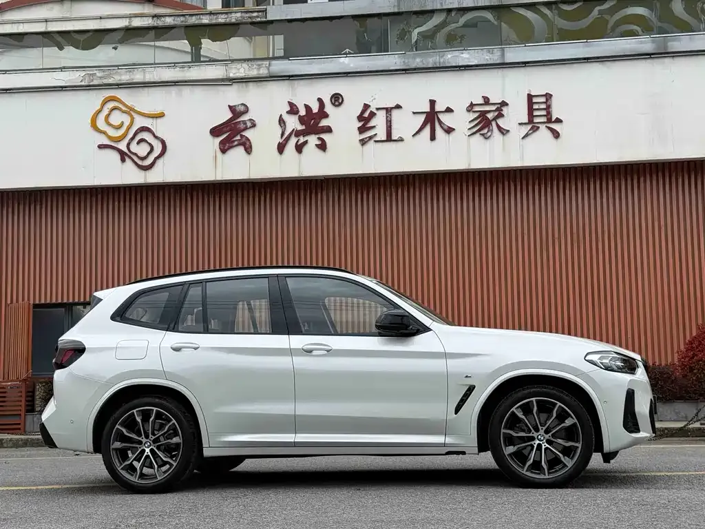 BMW X3 — фото 10