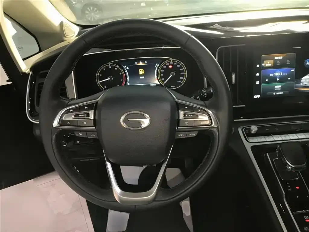 GAC Motor Trumpchi M8 — фото 9