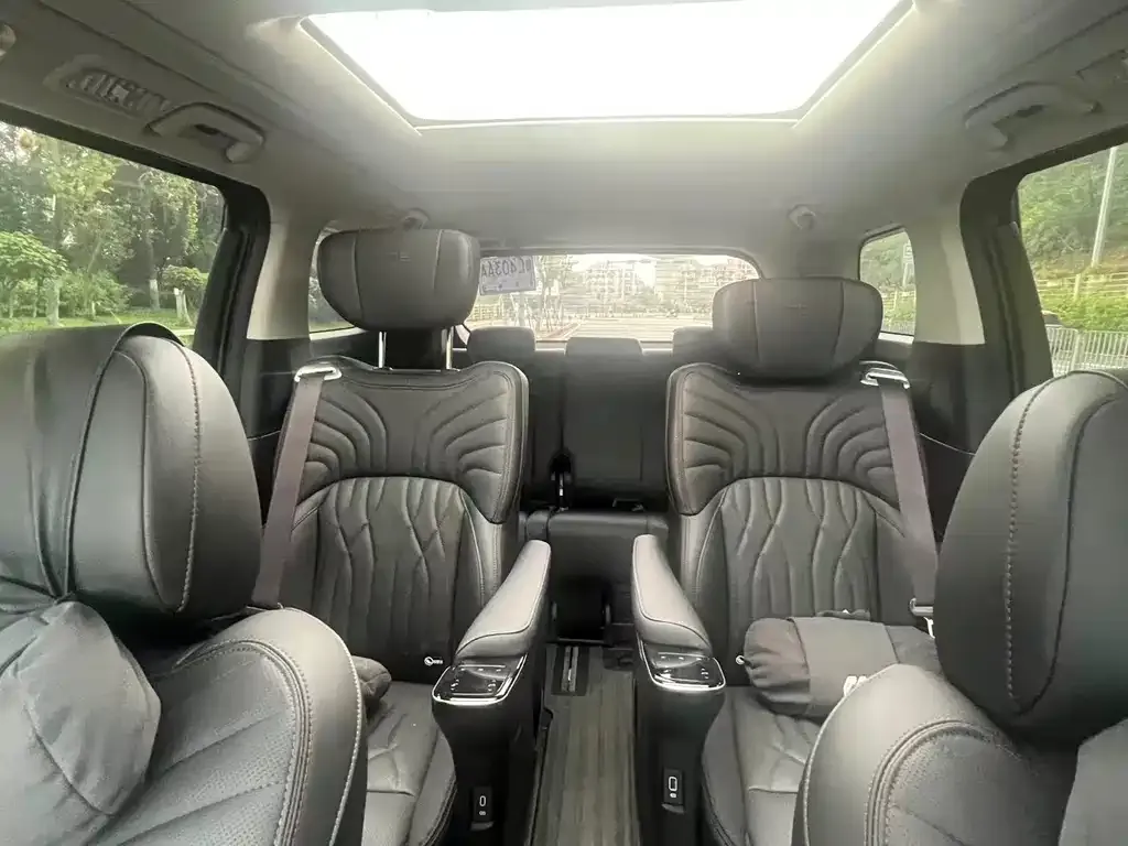 GAC Motor Trumpchi M8 — фото 3