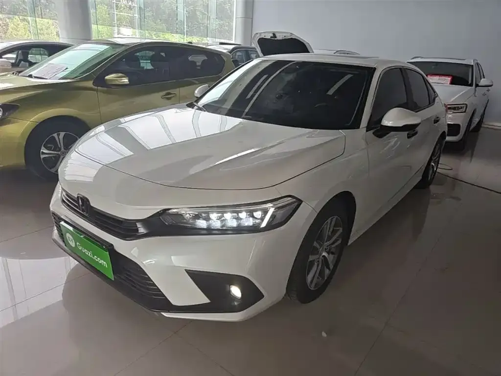 Honda Civic — фото 1